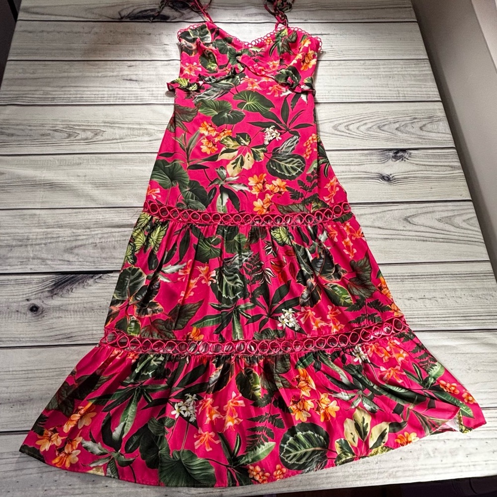 Champagne Pink and Orange Floral Dress. Tie Straps Cut out details.Size P (XS-S)